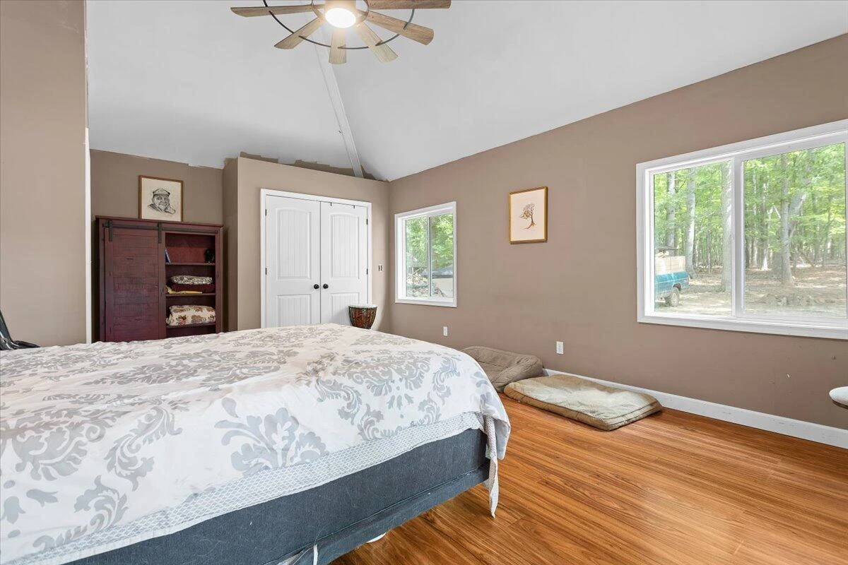 606 Surrey DR - Photo 45
