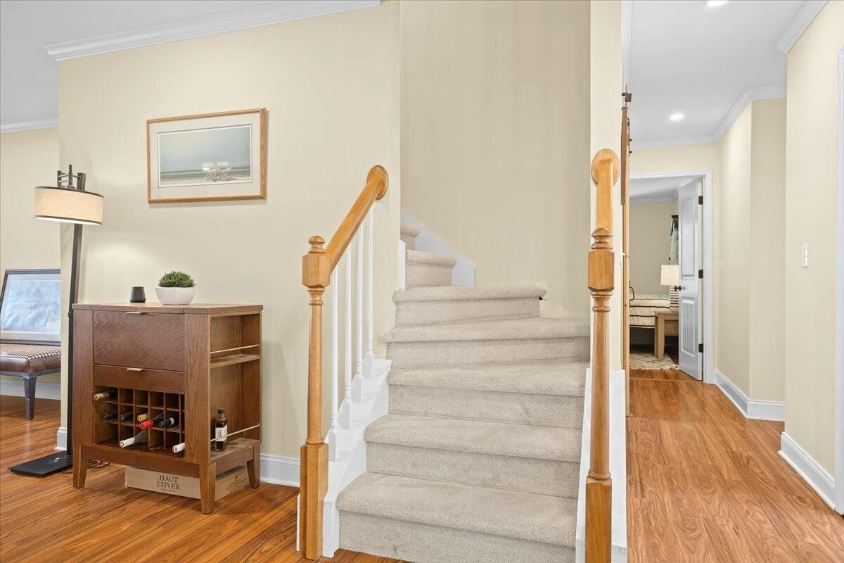 606 Surrey DR - Photo 51