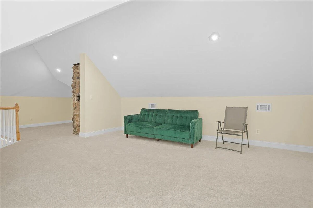606 Surrey DR - Photo 53