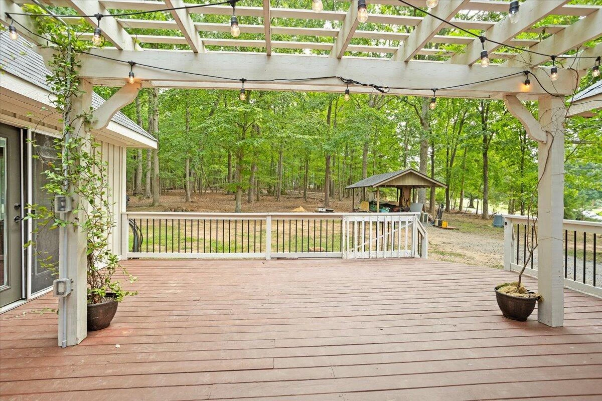 606 Surrey DR - Photo 62