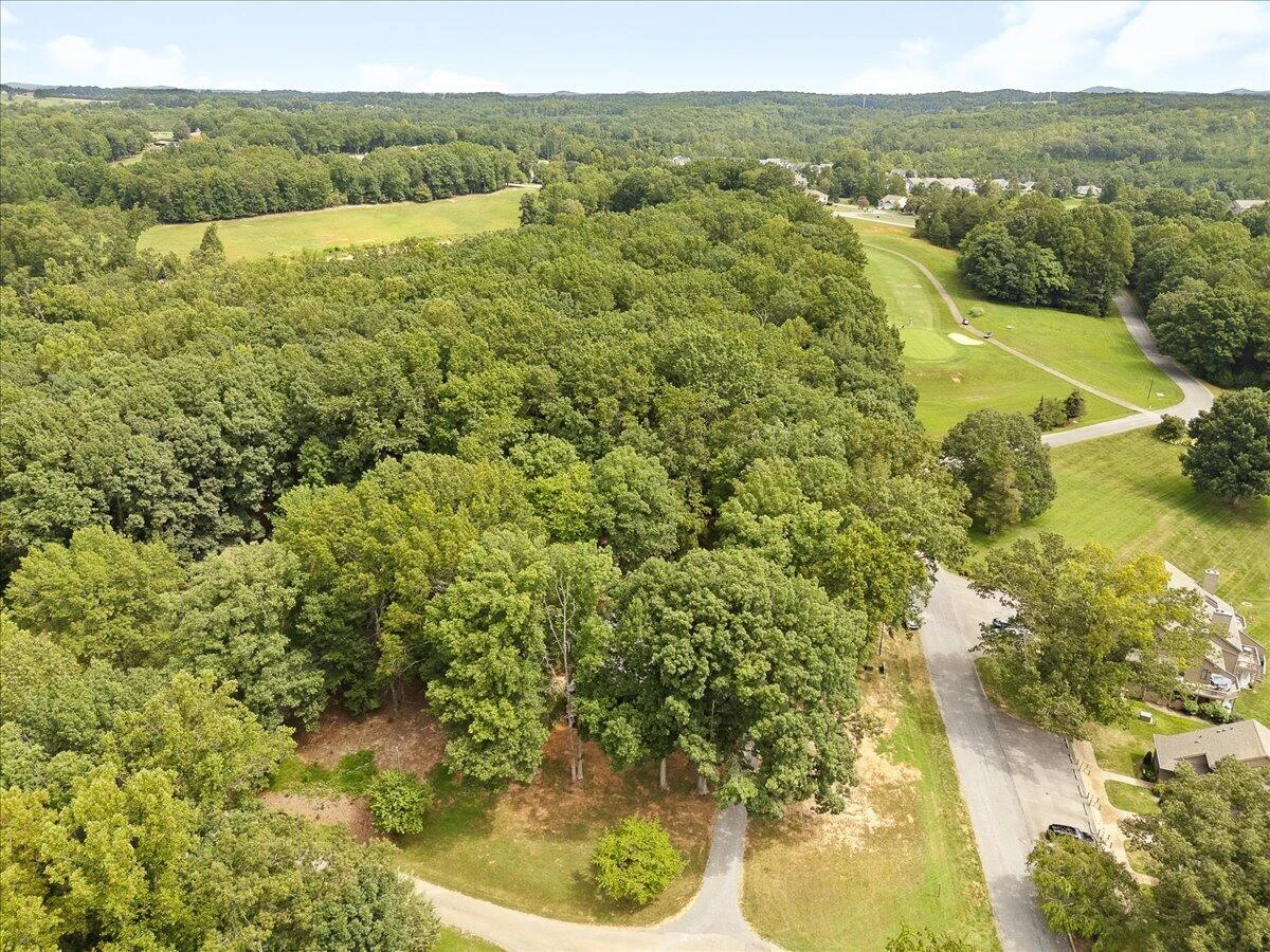 606 Surrey DR - Photo 64