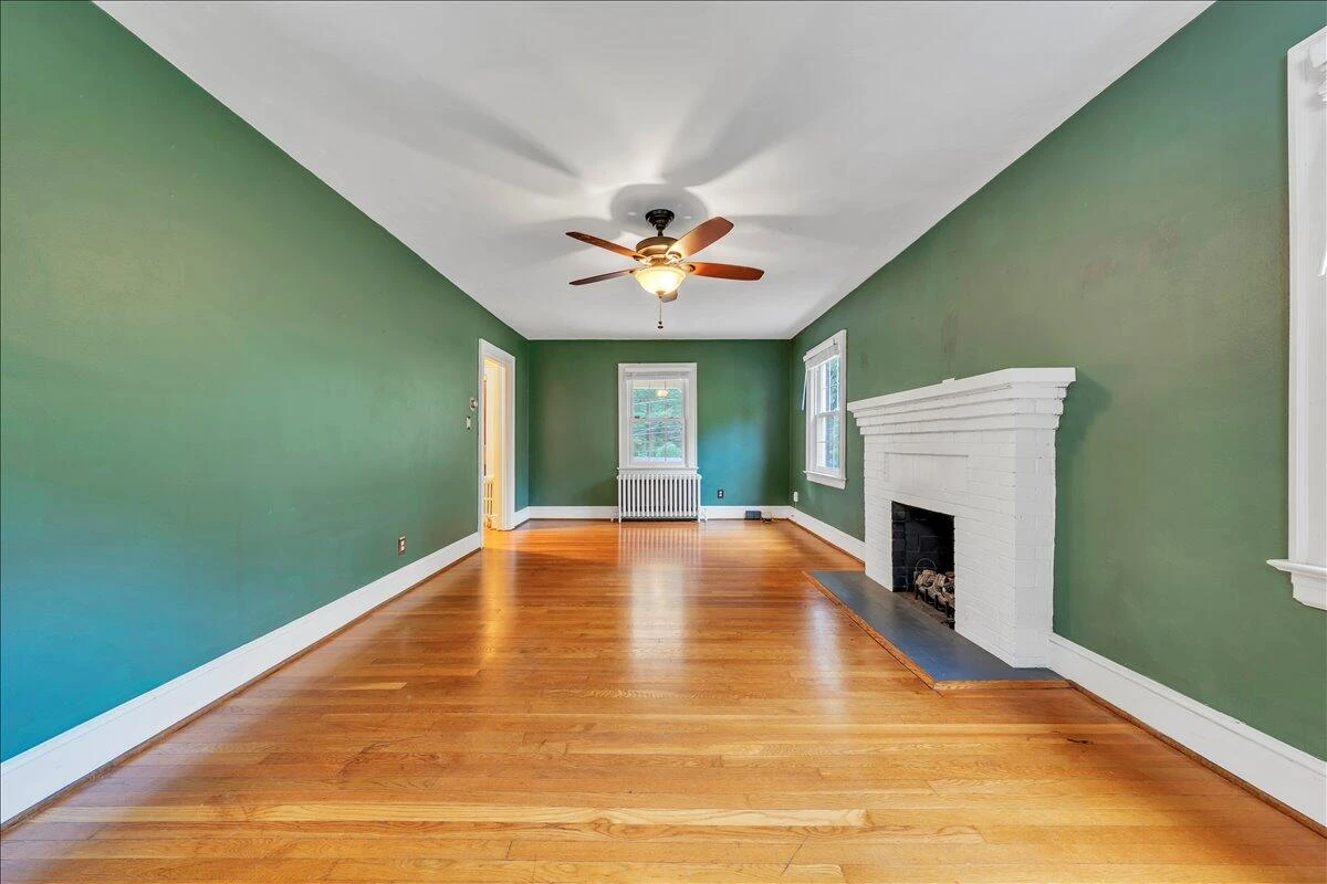2523 Brambleton AVE SW - Photo 10