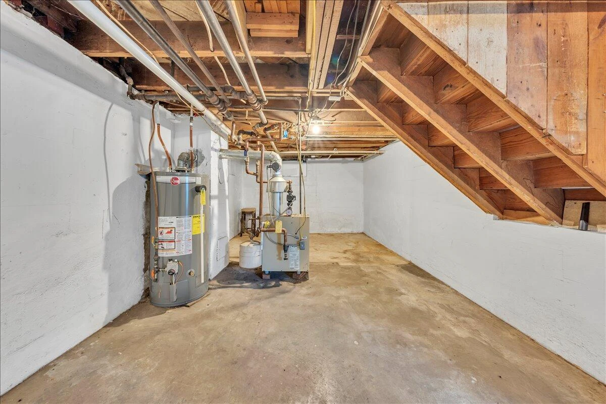 2523 Brambleton AVE SW - Photo 45