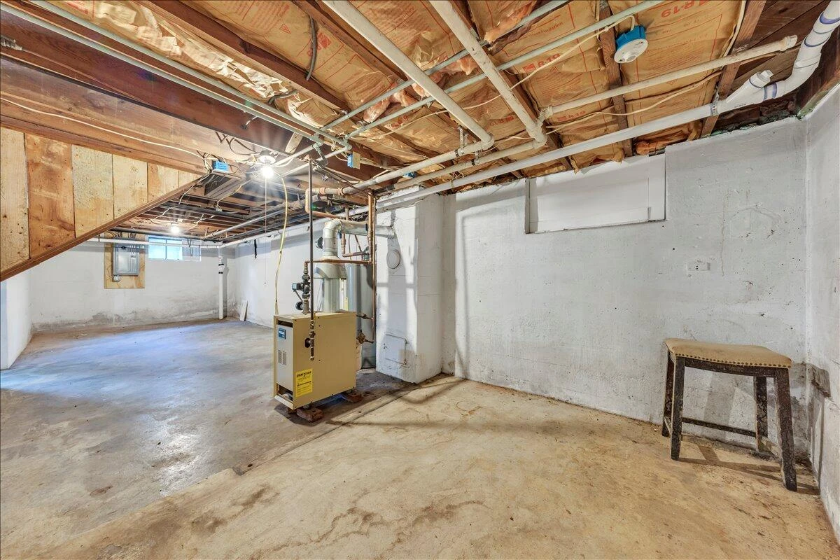 2523 Brambleton AVE SW - Photo 46
