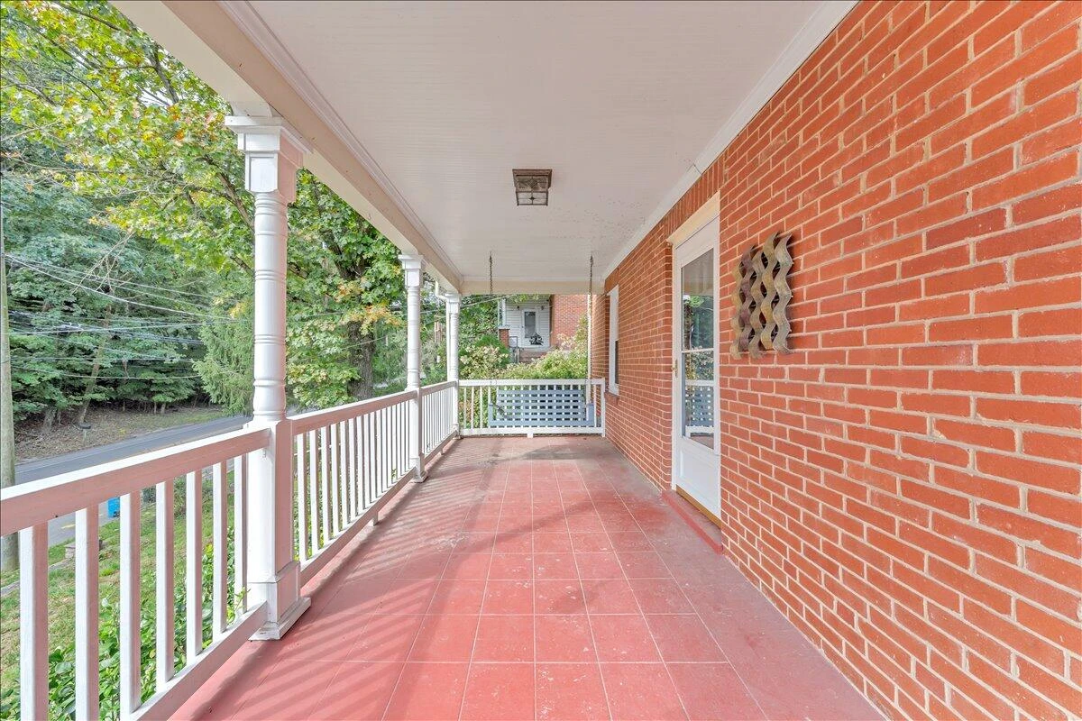 2523 Brambleton AVE SW - Photo 56