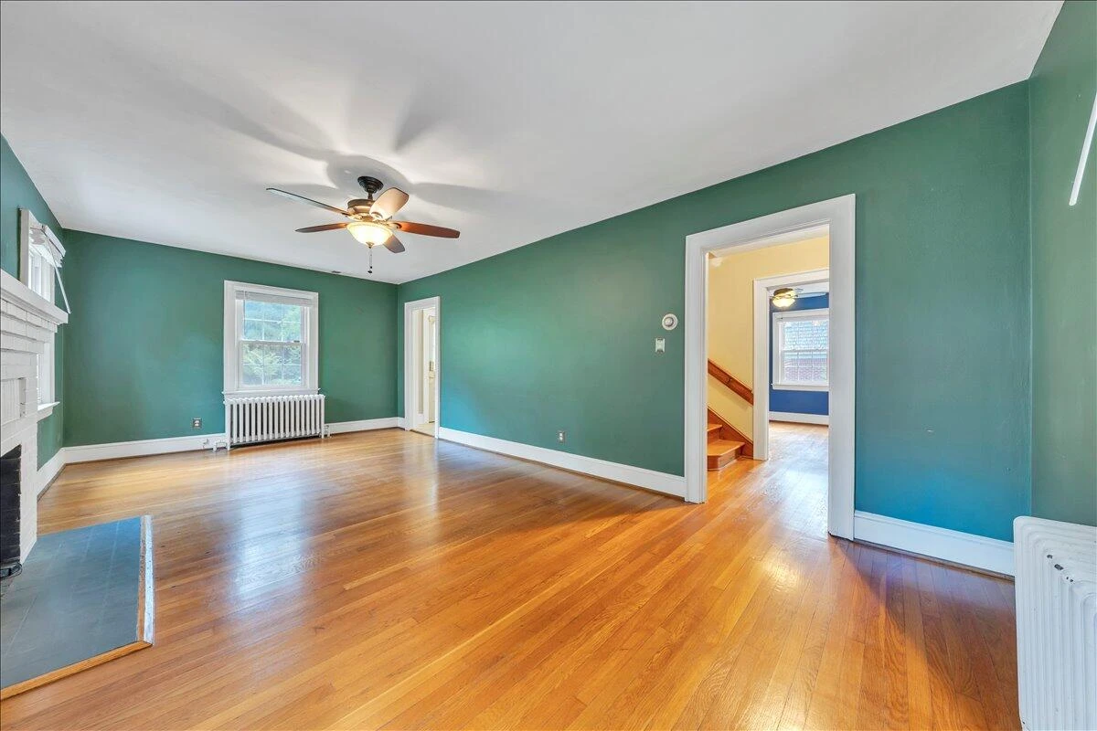2523 Brambleton AVE SW - Photo 7