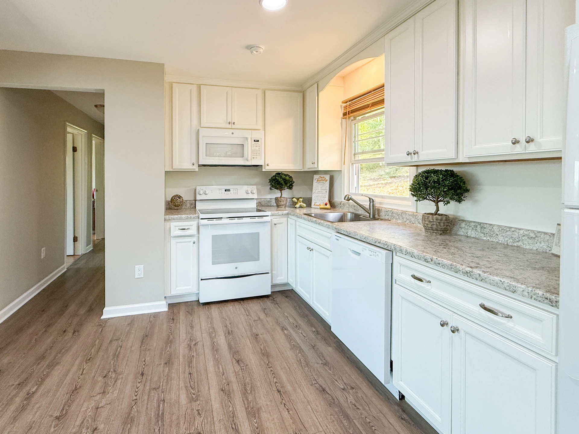 177 Mountain Avenue RD - Photo 16