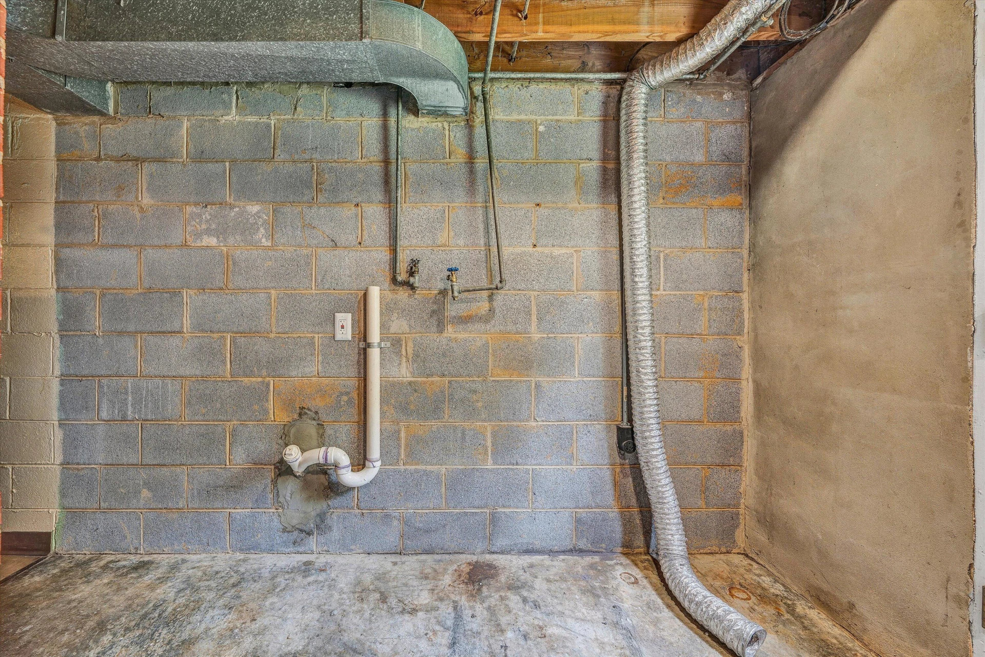 537 Dillard RD SW - Photo 24