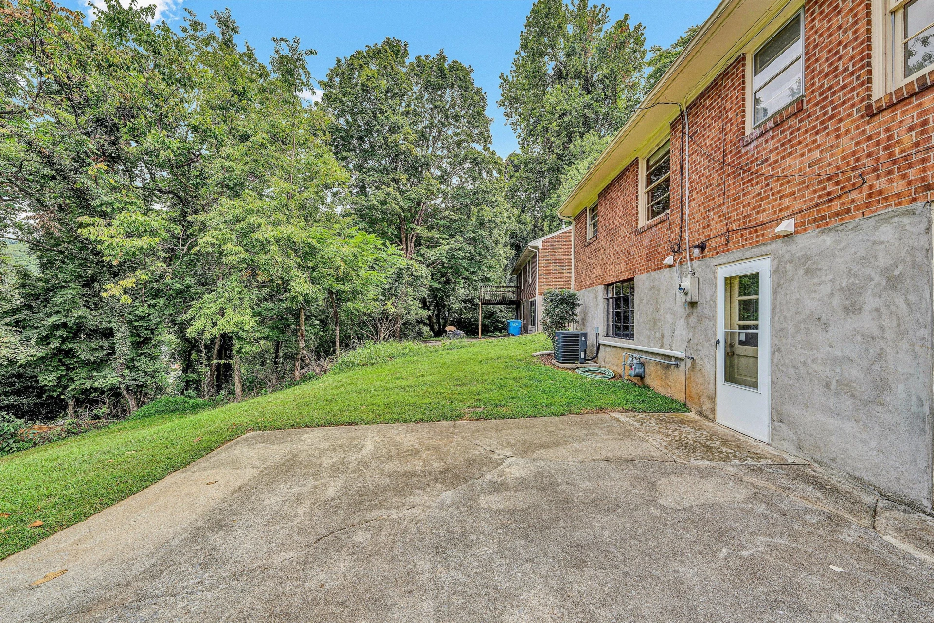 537 Dillard RD SW - Photo 29