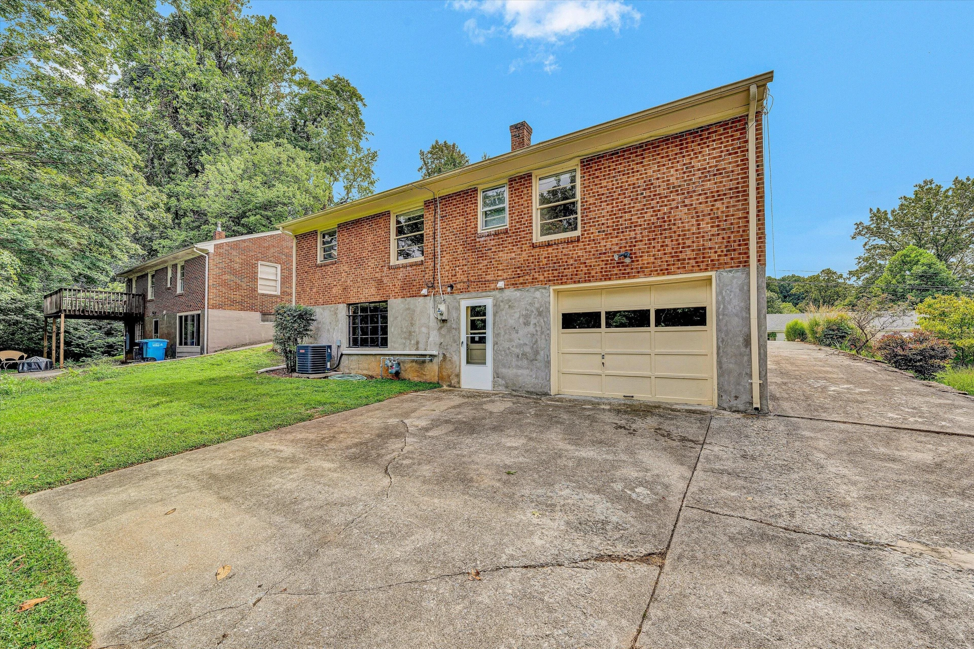 537 Dillard RD SW - Photo 32