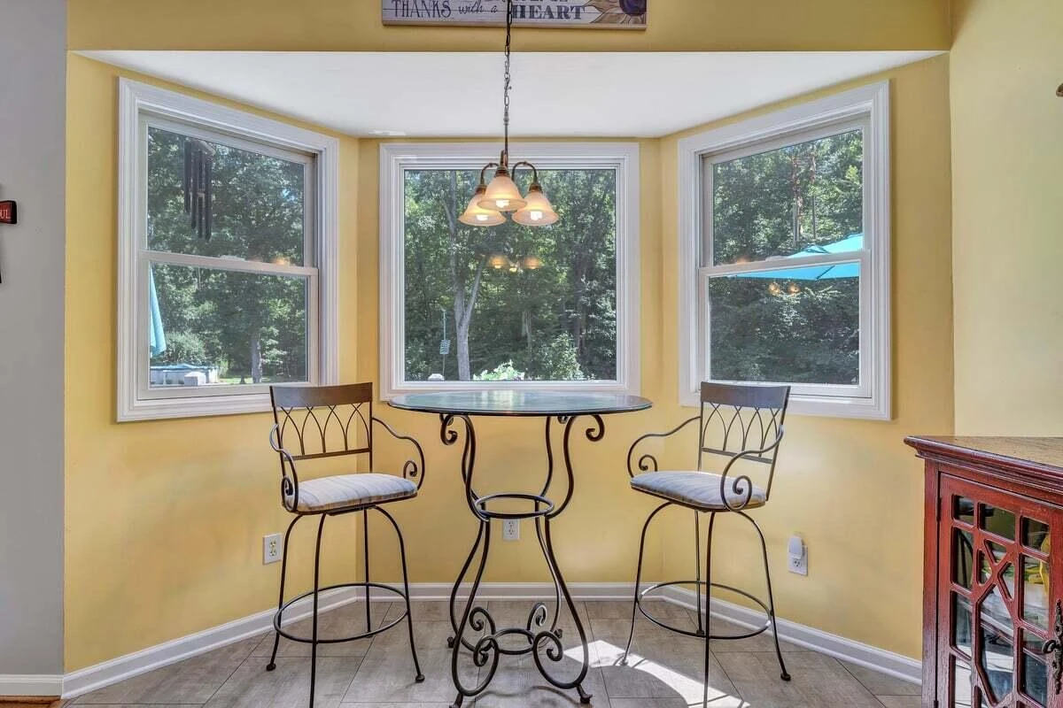 114 Barrington CT - Photo 15