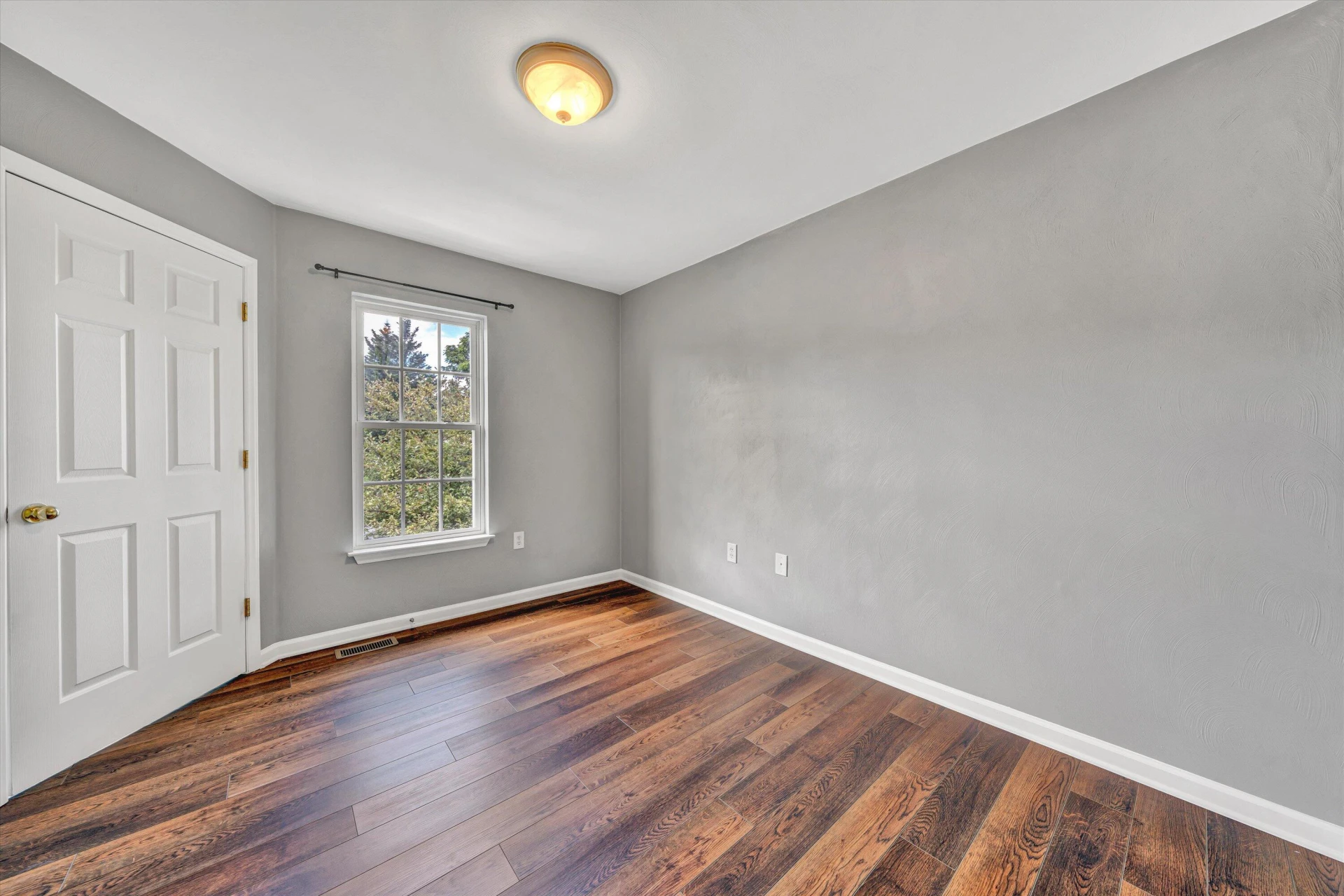 7027 Linn DR - Photo 26
