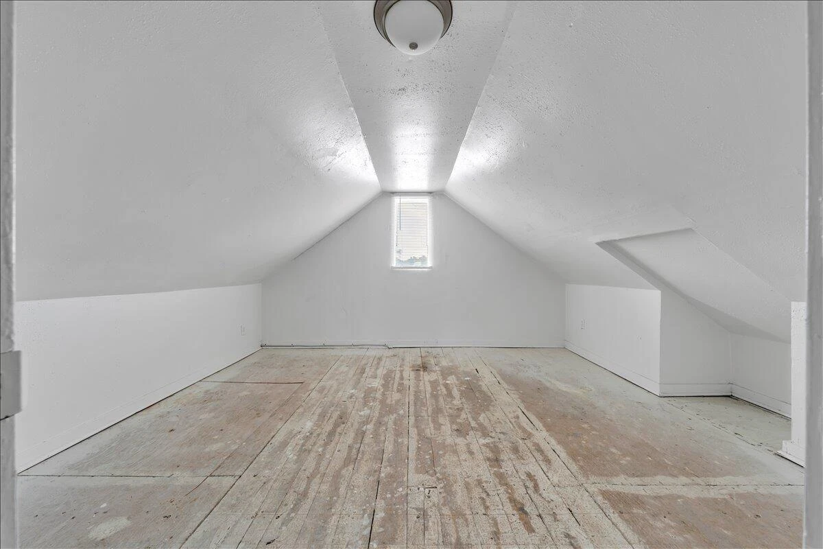 539 Crowmoor ST NW - Photo 17