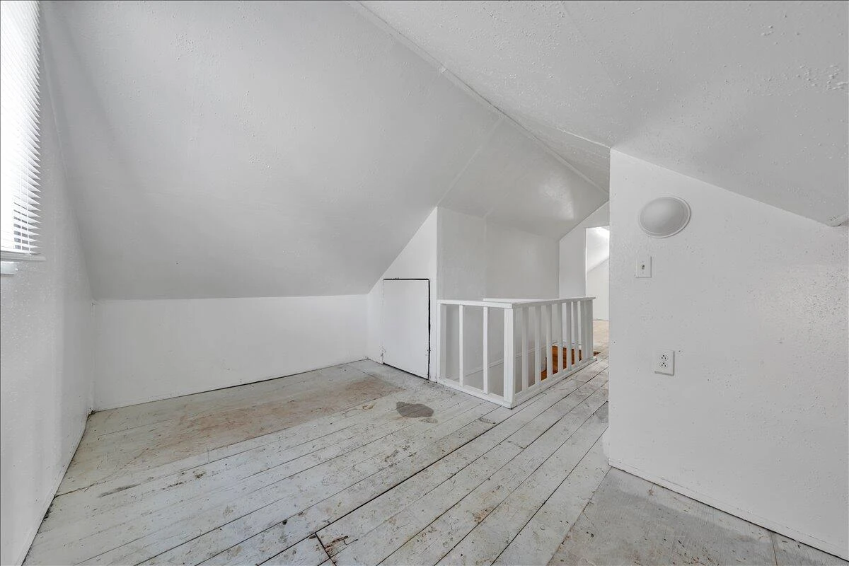 539 Crowmoor ST NW - Photo 22