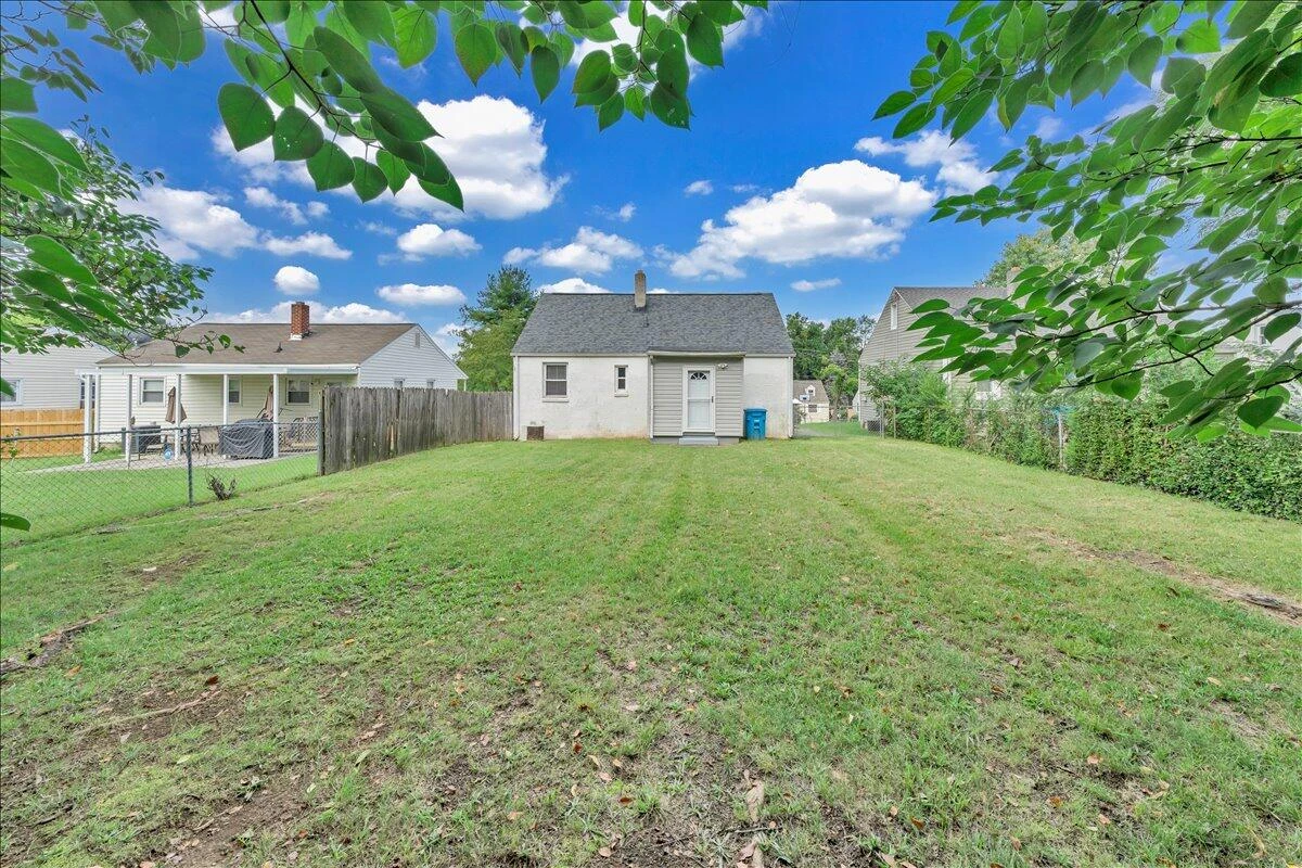 539 Crowmoor ST NW - Photo 25