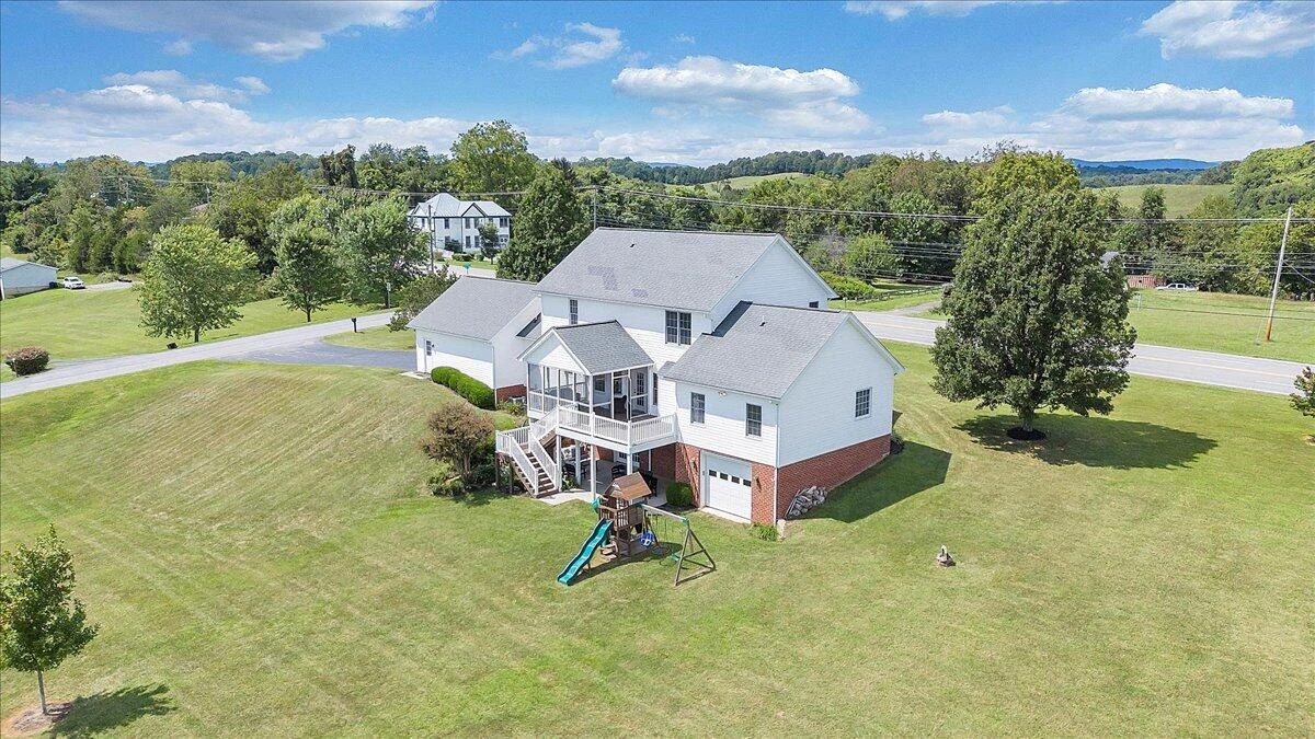 506 Marquise DR - Photo 85