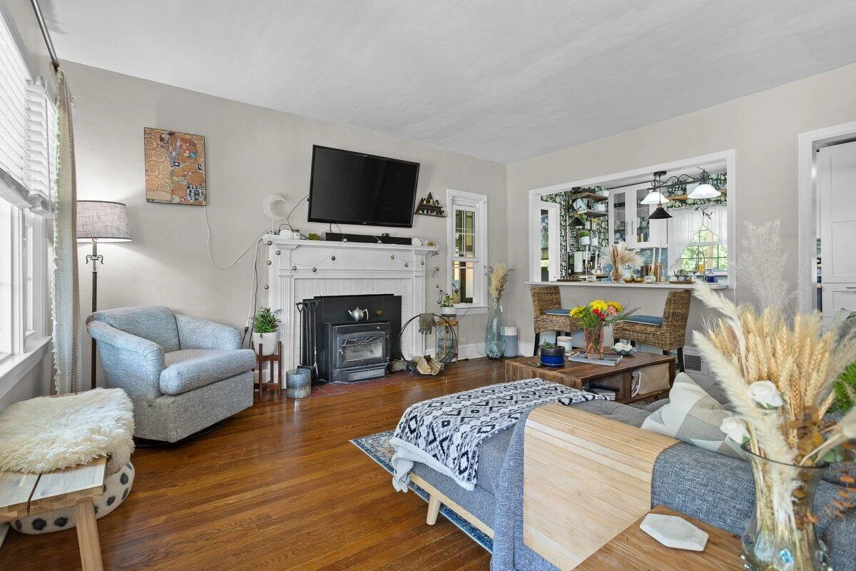 1918 Langdon RD SW - Photo 13