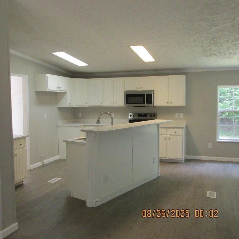 204 Chestnut Oak LN - Photo 3
