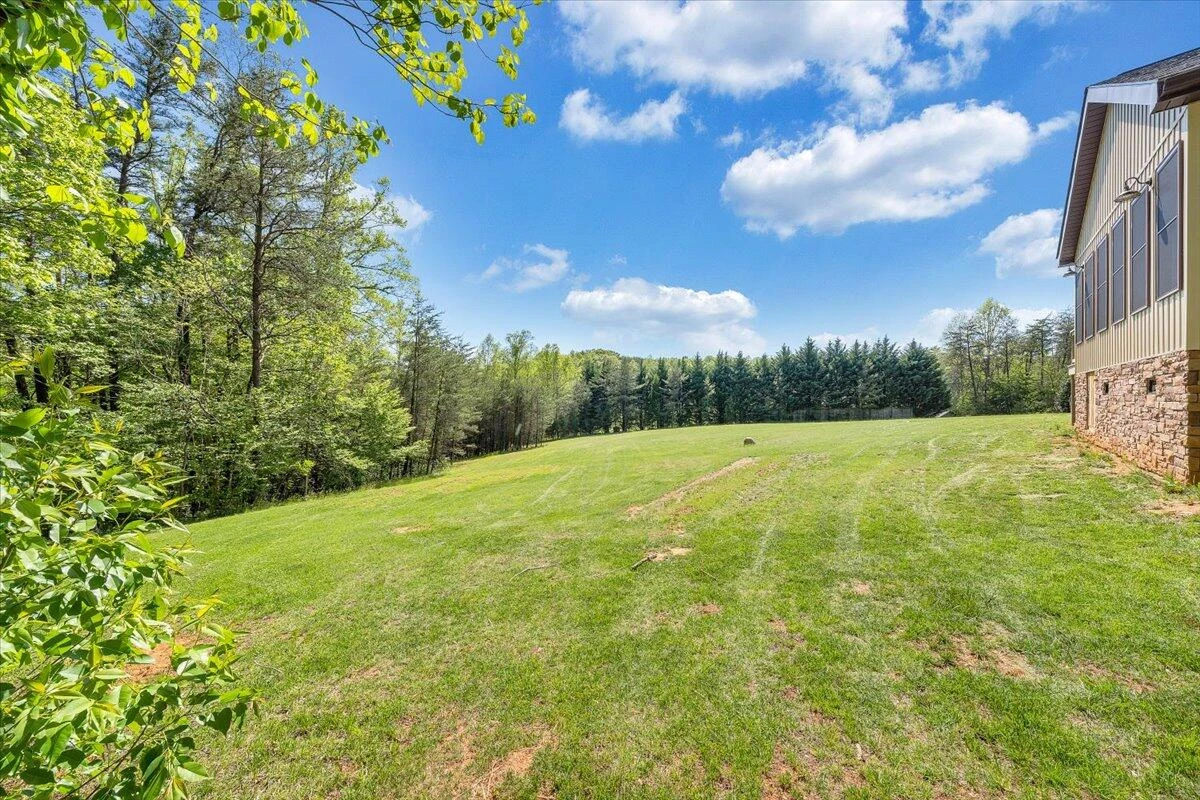 130 Spencer Creek LN - Photo 32