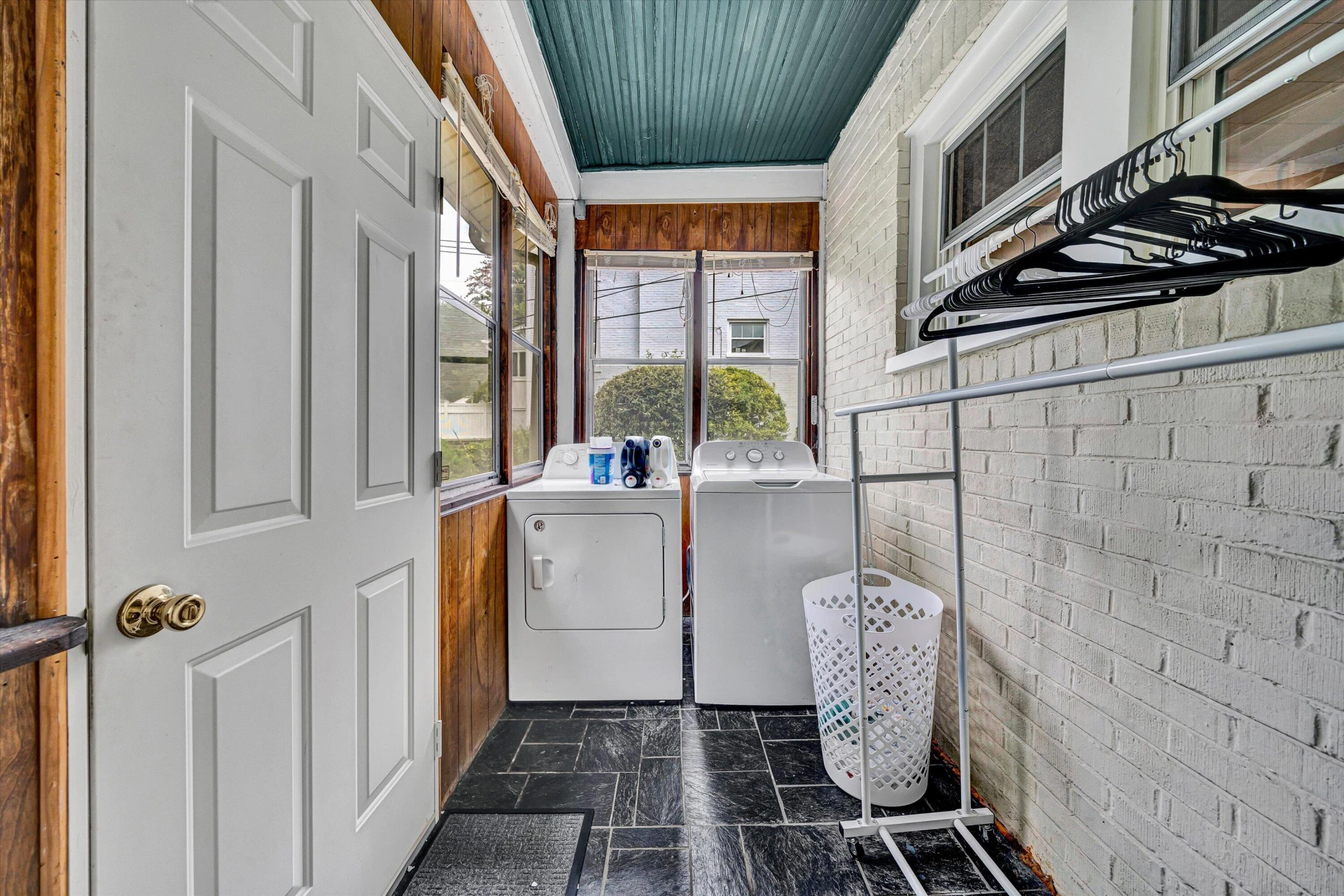 1907 Canterbury RD SW - Photo 19