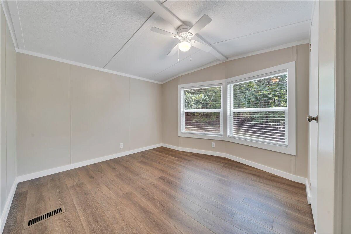 206 Primrose RD - Photo 14