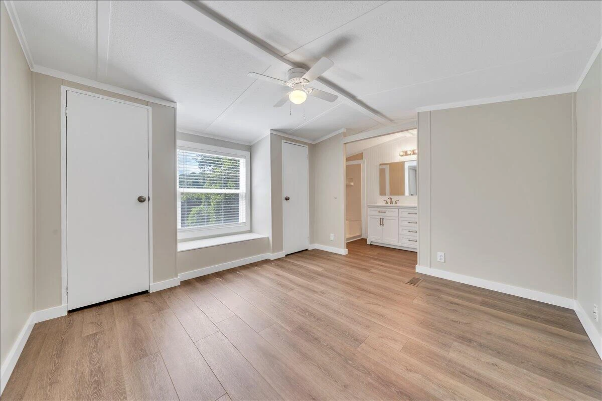 206 Primrose RD - Photo 3