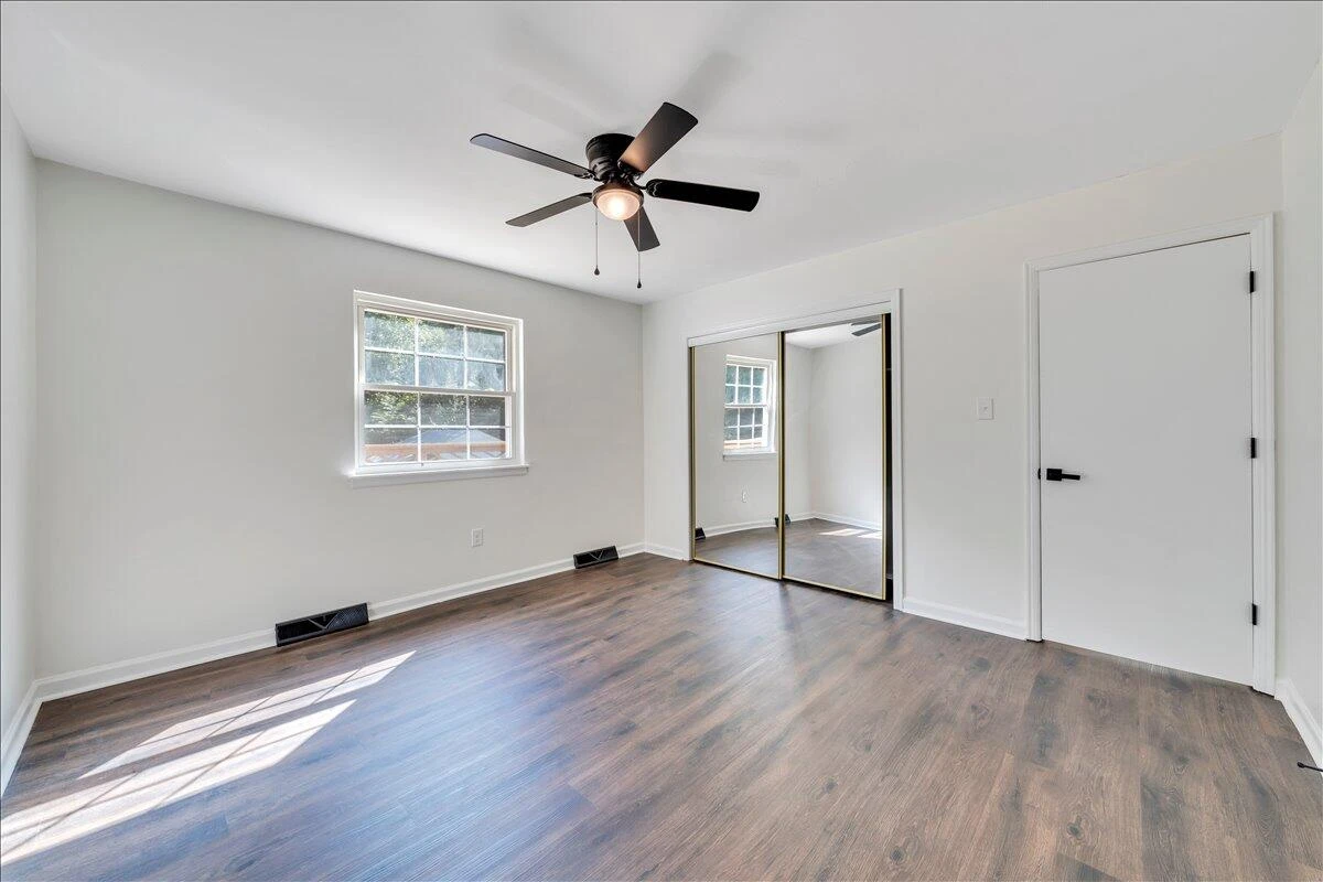 719 Estates RD SE - Photo 19