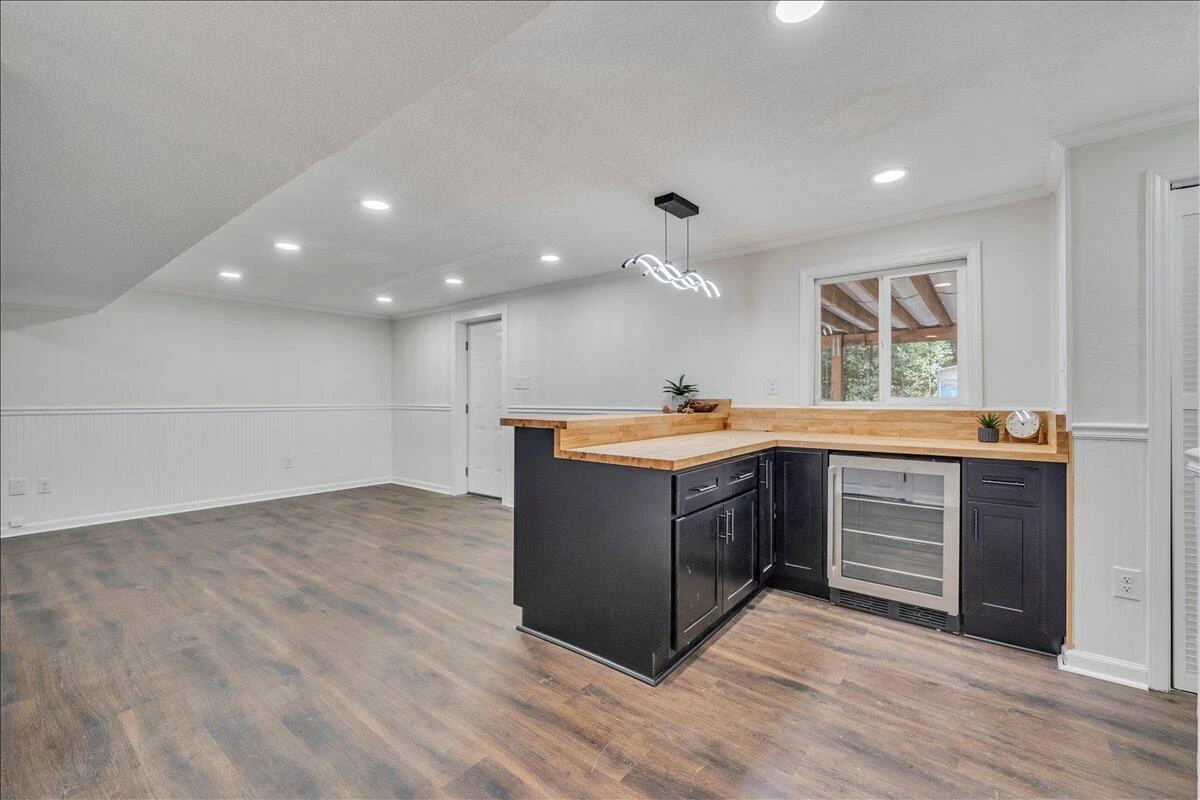 719 Estates RD SE - Photo 34