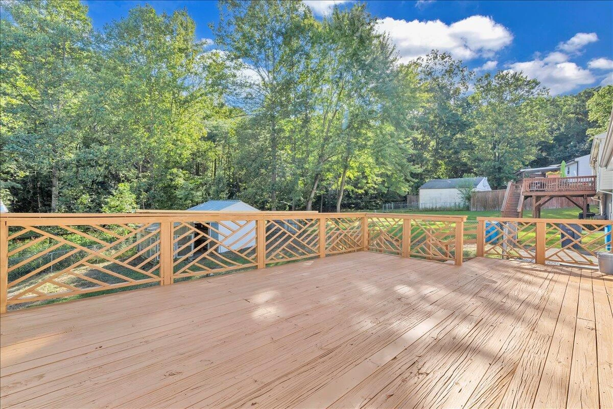 719 Estates RD SE - Photo 39