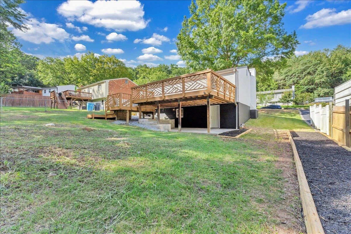 719 Estates RD SE - Photo 45