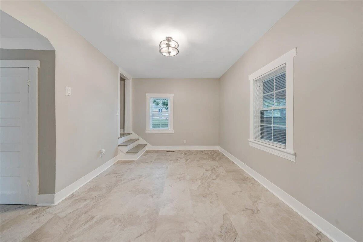 1742 20th ST NE - Photo 10
