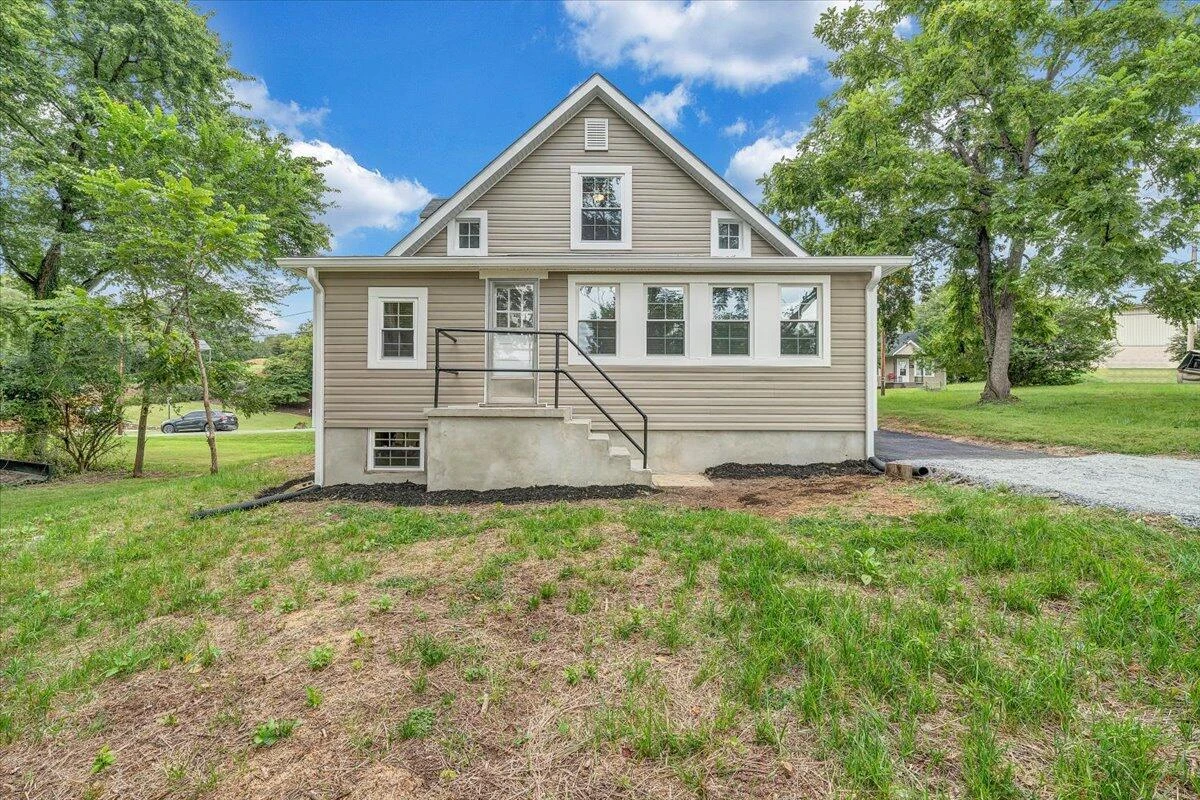 1742 20th ST NE - Photo 29