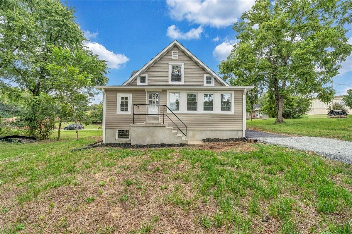 1742 20th ST NE - Photo 31