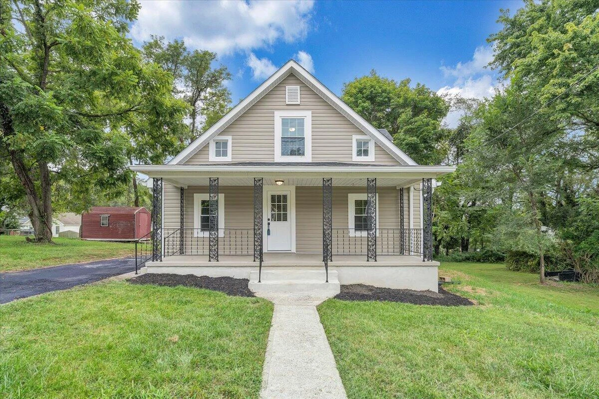 1742 20th ST NE - Photo 49