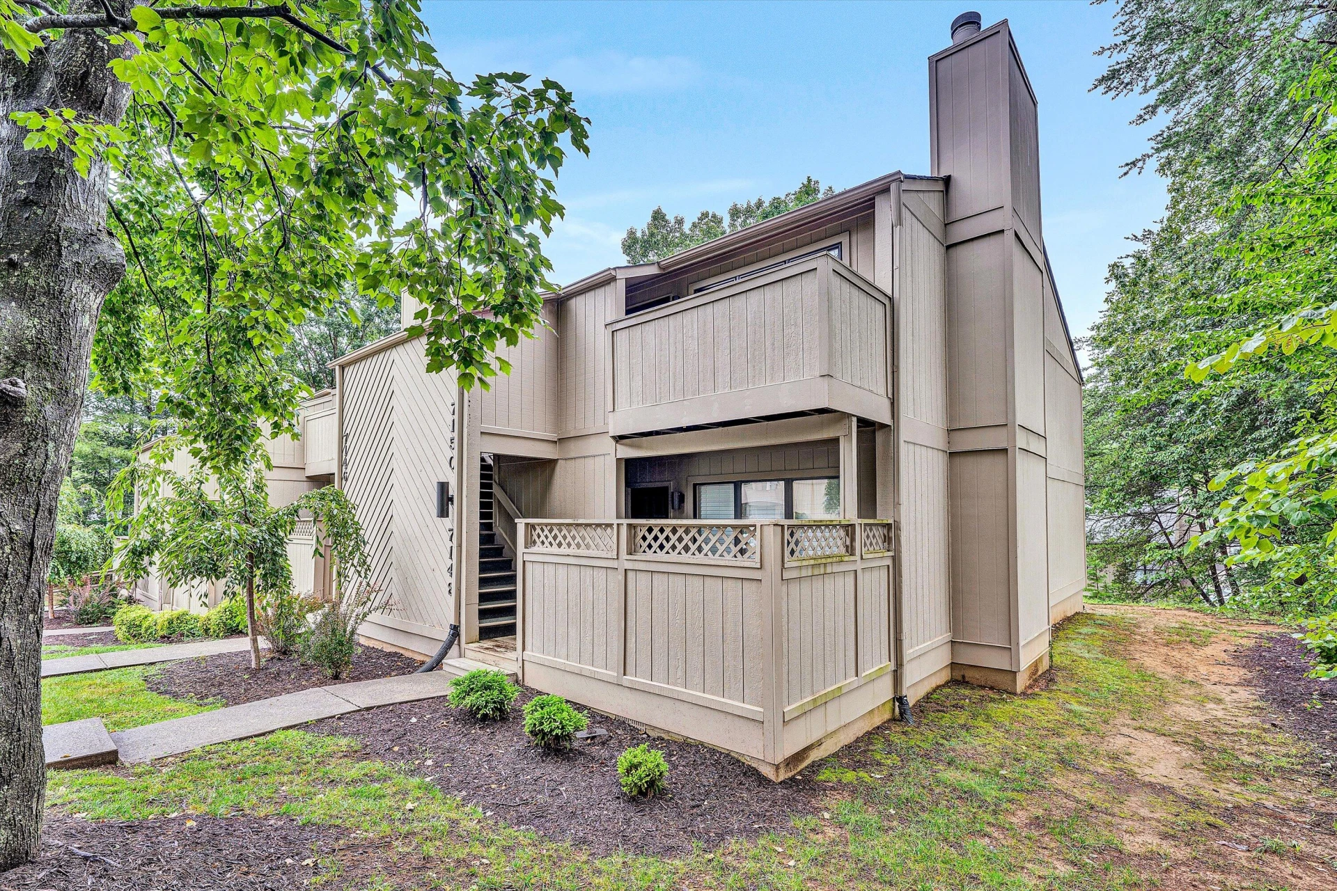 7150 Pine CT - Photo 2
