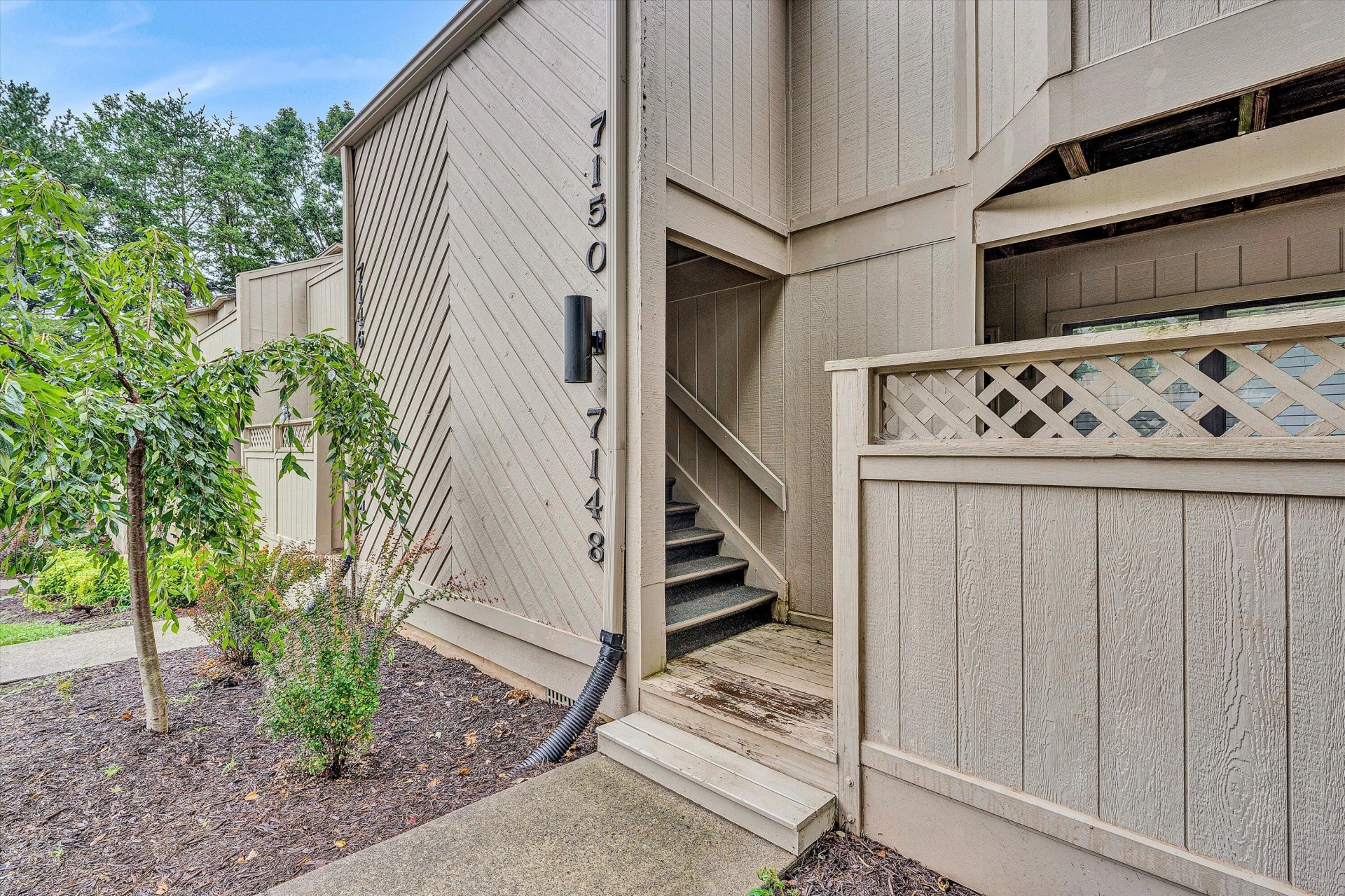 7150 Pine CT - Photo 4