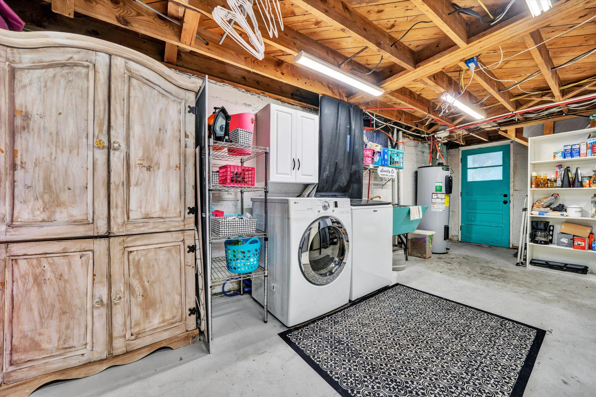 1668 Reece RD - Photo 36