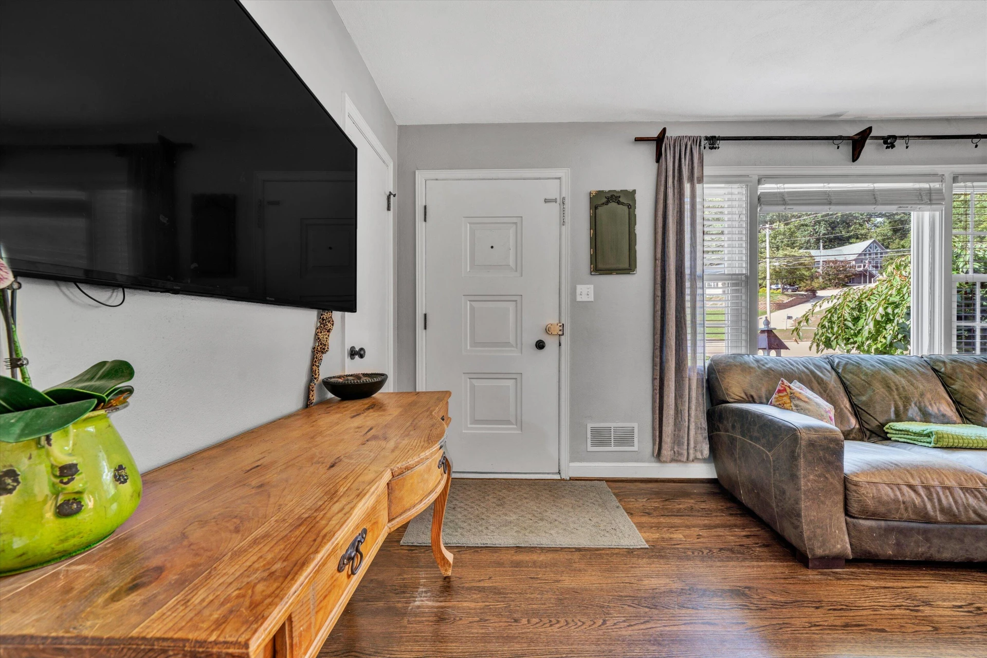 1668 Reece RD - Photo 4