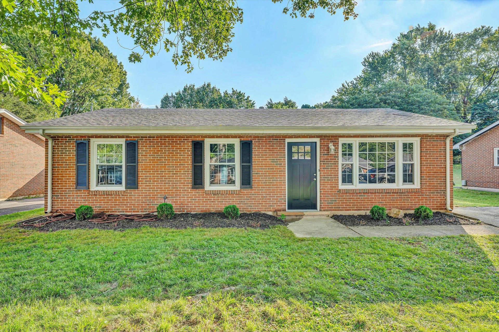 5433 Flagler DR