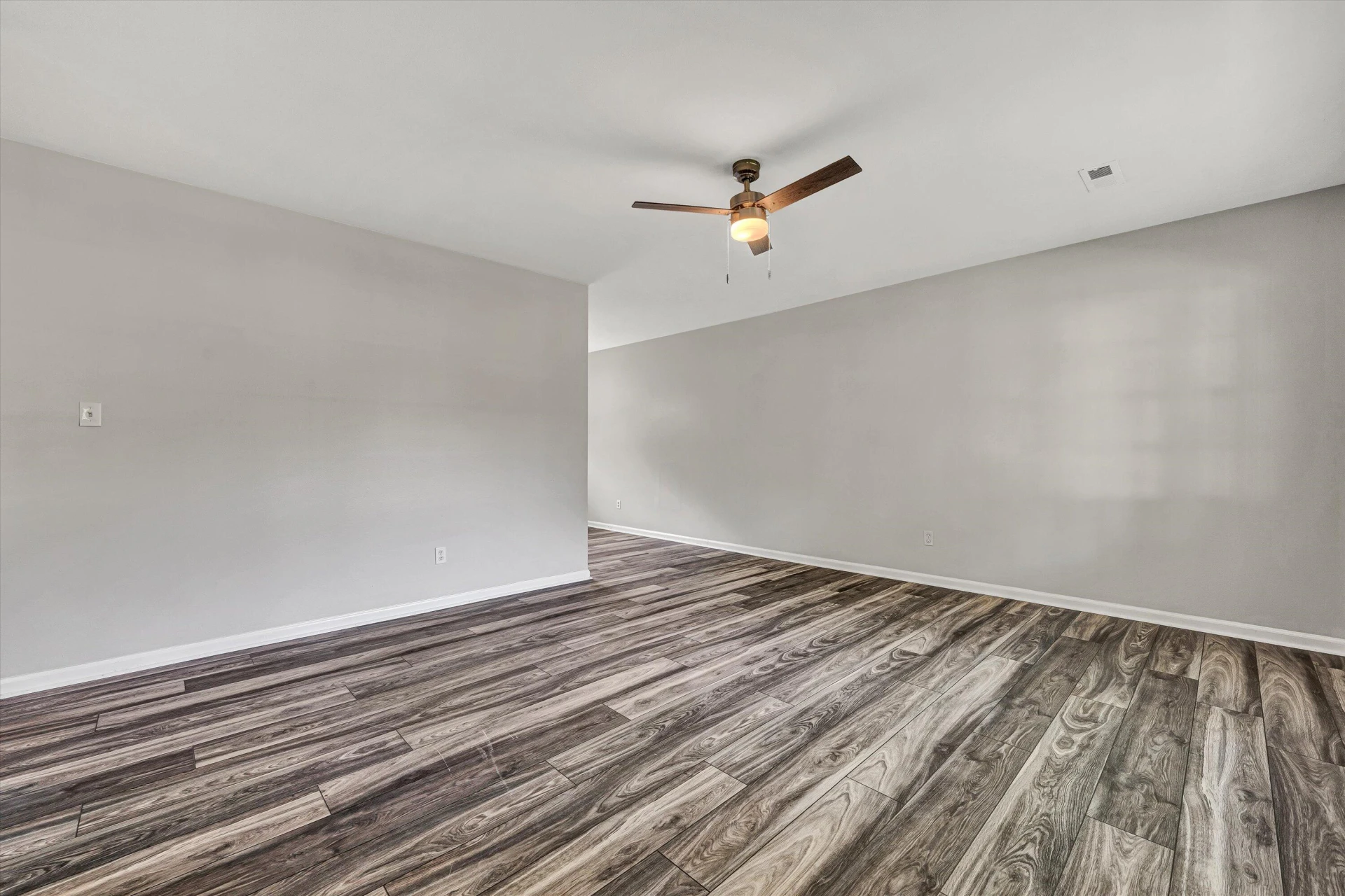 5433 Flagler DR - Photo 7