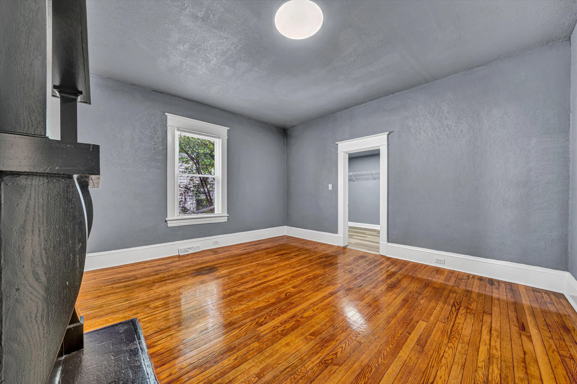 809 Elm AVE SE - Photo 17