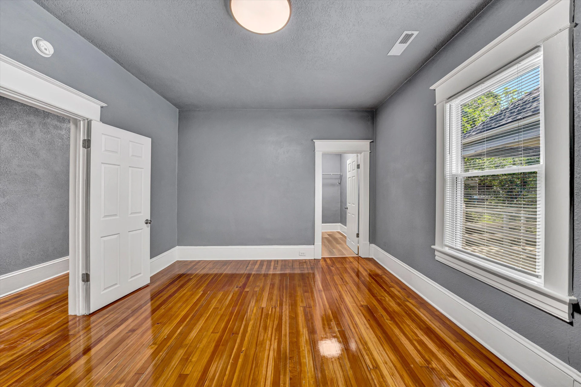 809 Elm AVE SE - Photo 30