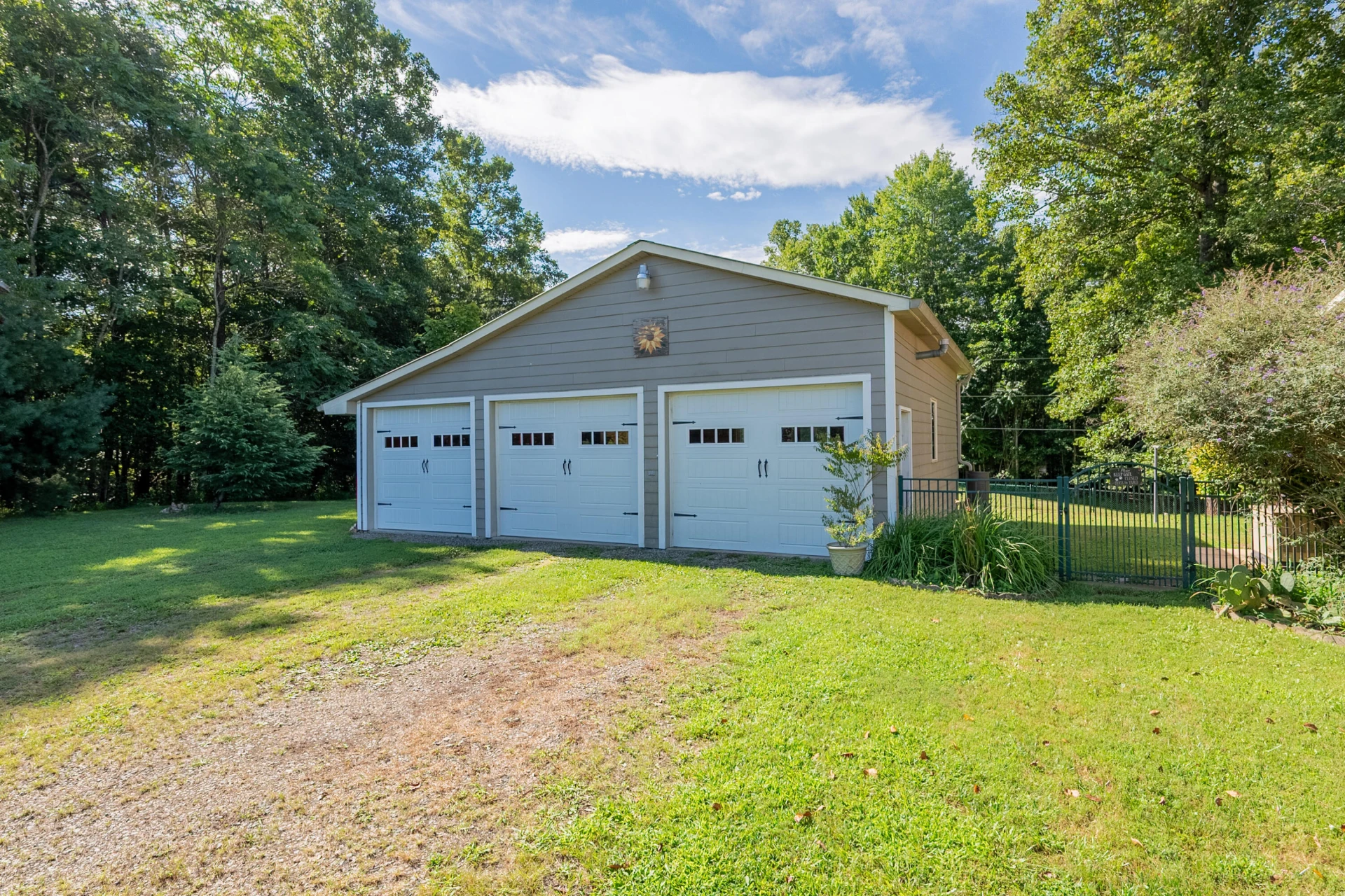 429 Still Meadow LN - Photo 55