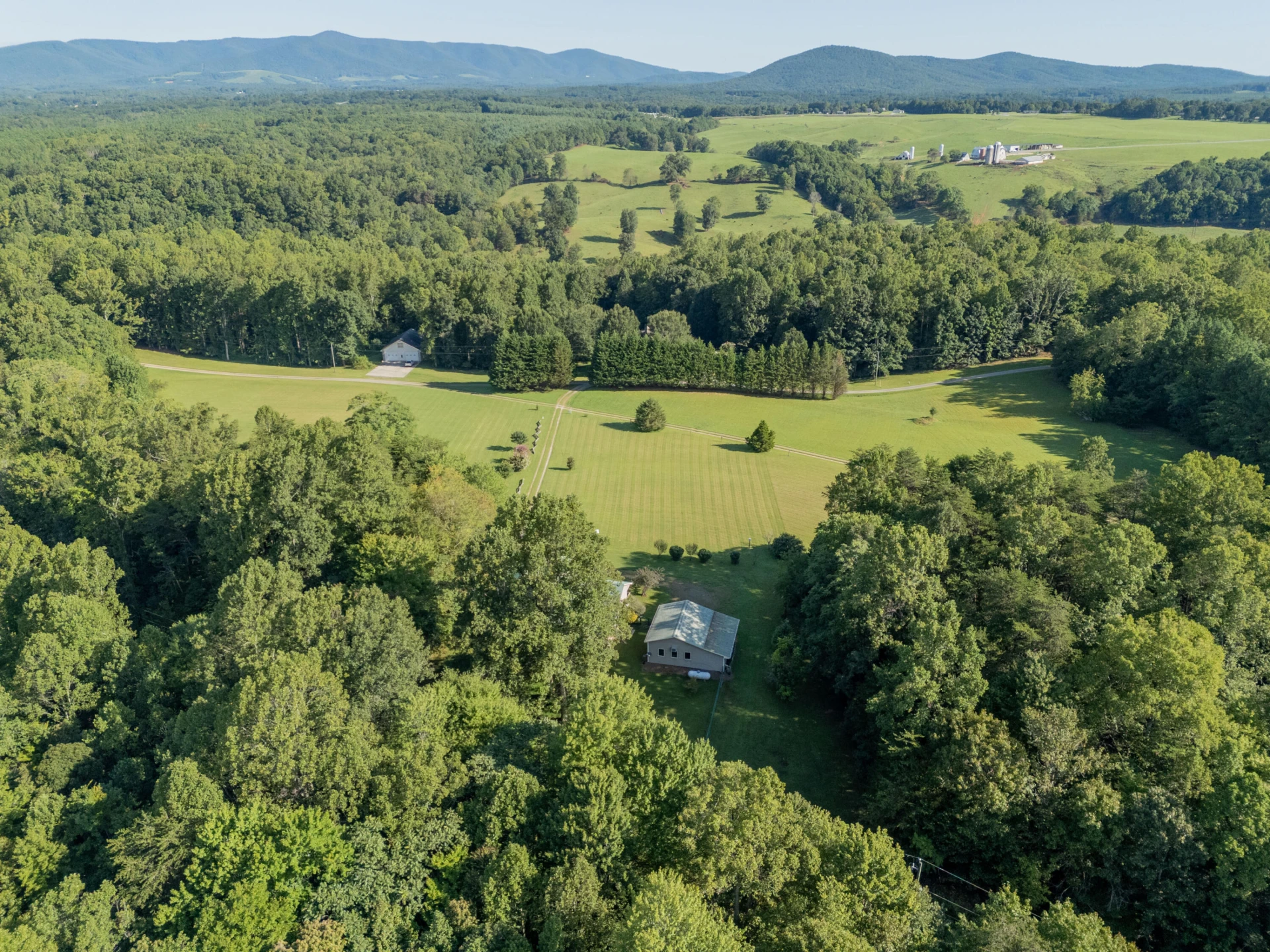 429 Still Meadow LN - Photo 81