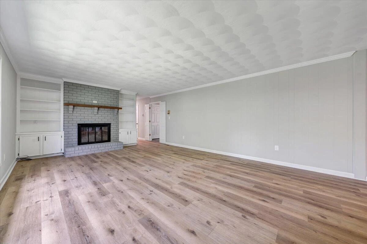 199 Jamestown RD - Photo 14