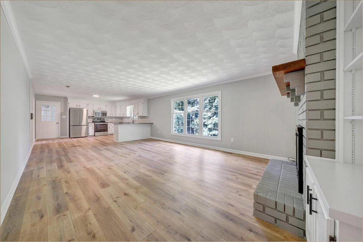 199 Jamestown RD - Photo 15