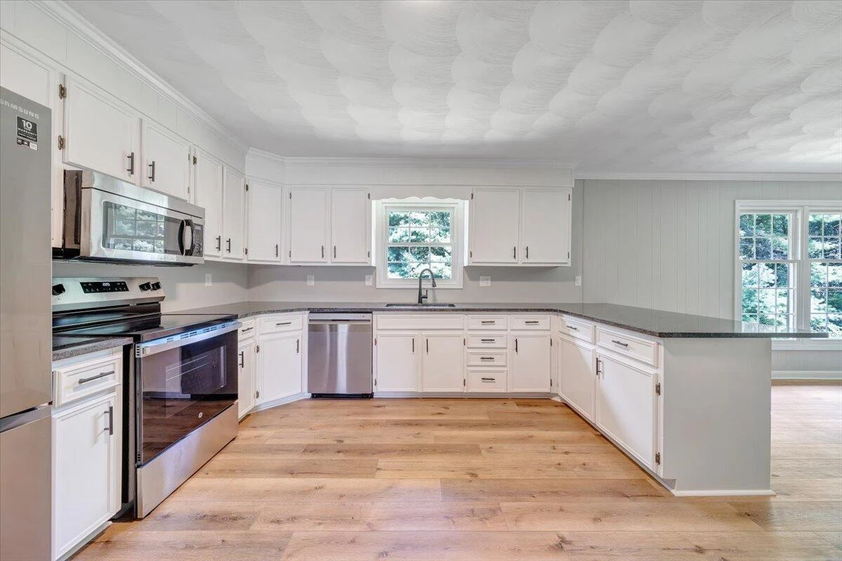 199 Jamestown RD - Photo 20