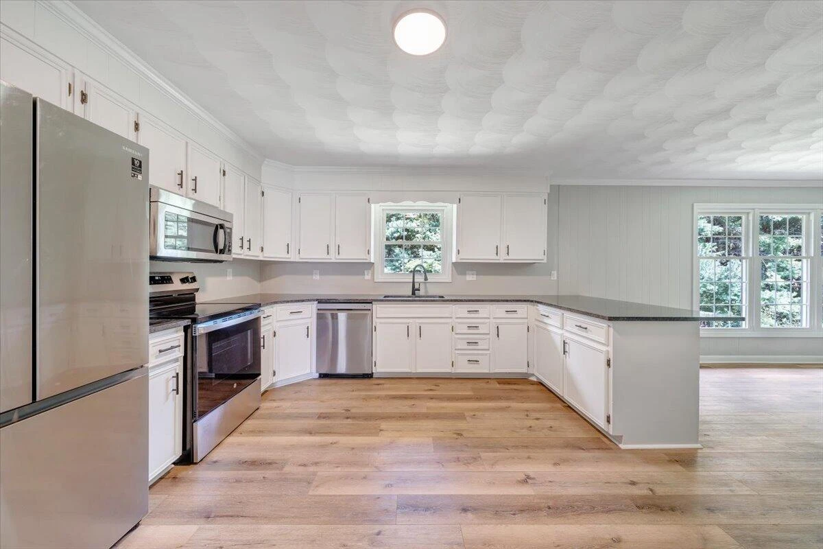 199 Jamestown RD - Photo 21