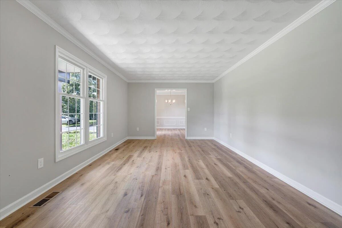 199 Jamestown RD - Photo 3