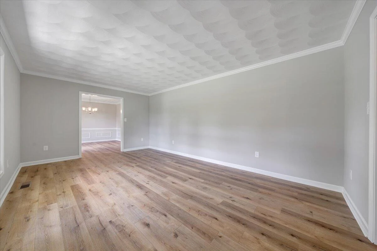 199 Jamestown RD - Photo 4
